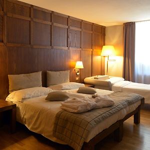 Camera con letto queen size